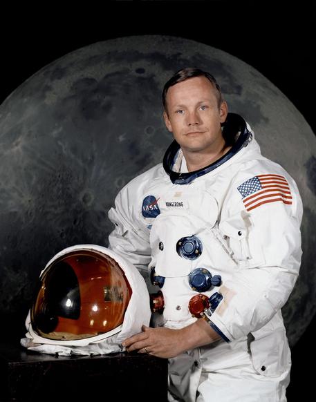 WASHINGTON, accordo da 6 mln su morte Neil Armstrong