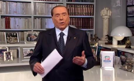  Berlusconi, avanti per uscire da stallo