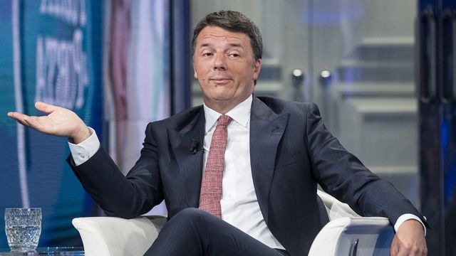 La logica controversa di Renzi mentre la barca affonda
