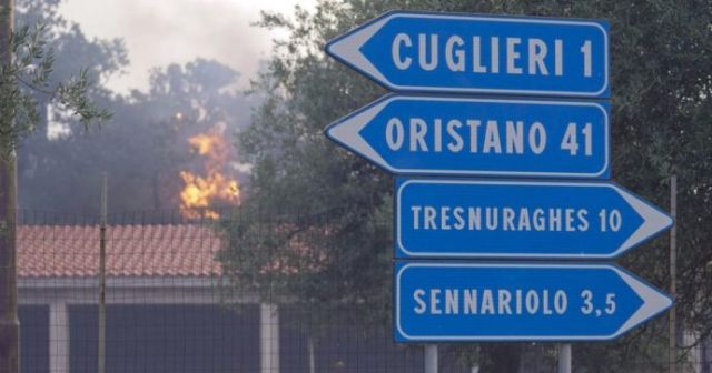 La Sardegna brucia, ma questa non è  la solita estate