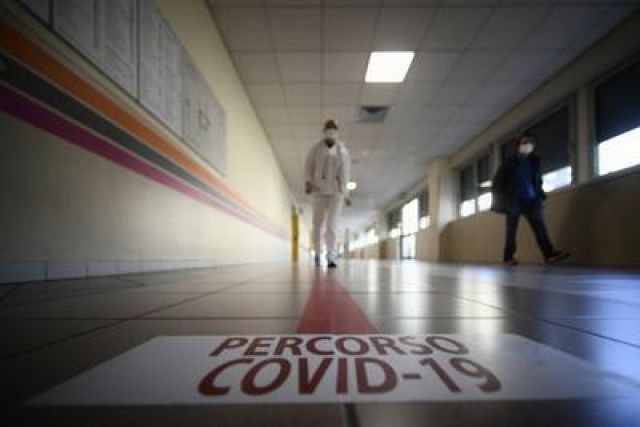 Coronavirus, 294 medici morti in Italia