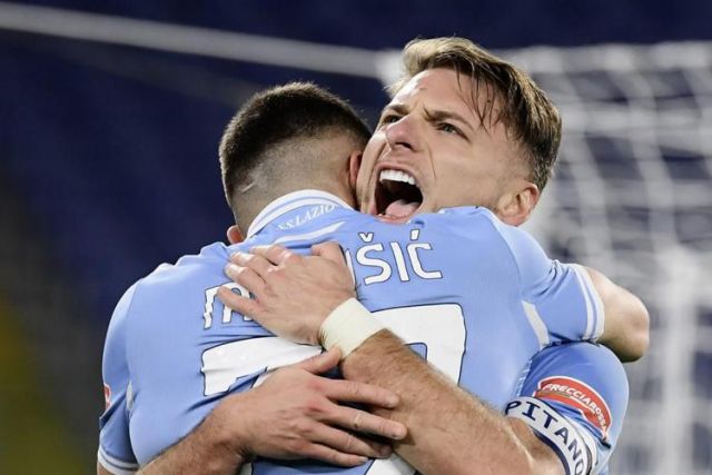 Lazio-Sassuolo 2-1, biancocelesti agganciano il Napoli