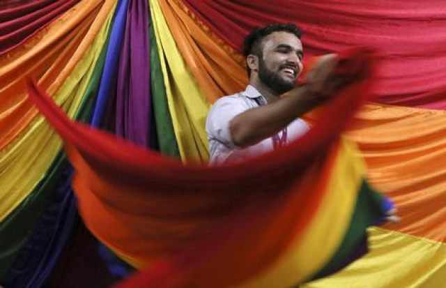 India, essere gay non è più un reato