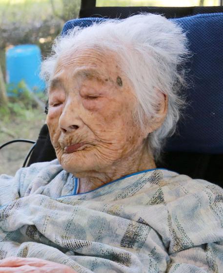 Morta la persona più vecchia del mondo, aveva 117 anni