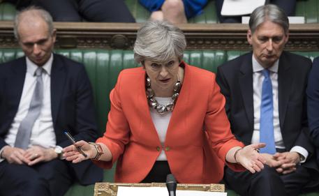 Brexit: Westminster boccia ancora l'accordo della May