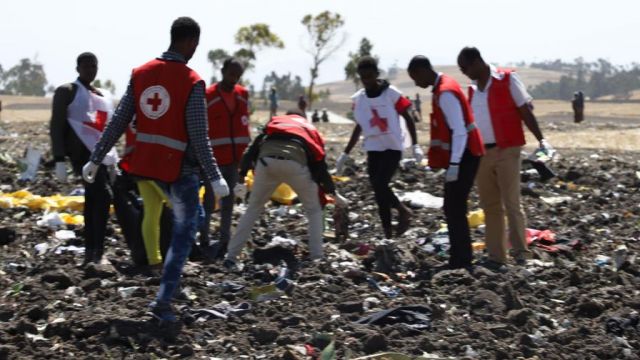  Etiopia, si schianta un aereo dell'Ethiopian Airlines: 8 italiani tra i 157 morti