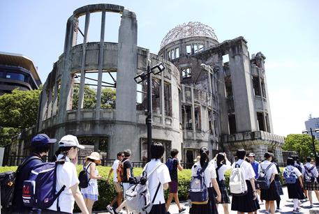 Hiroshima, 74 anni fa il disastro atomico