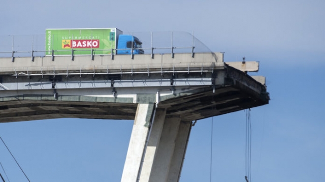 Crollo ponte Morandi: indagate 20 persone e Autostrade