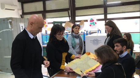 ELEZIONI 2018, Minniti ha votato a Reggio Calabria