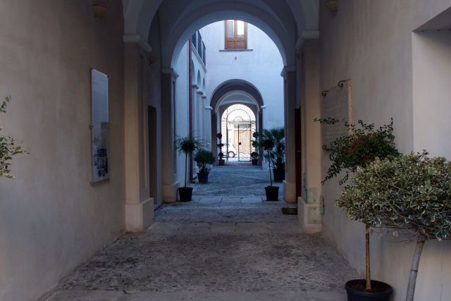Locri (Reggio Calabria), presentazione nuove sale espositive Palazzo Nieddu Del Rio