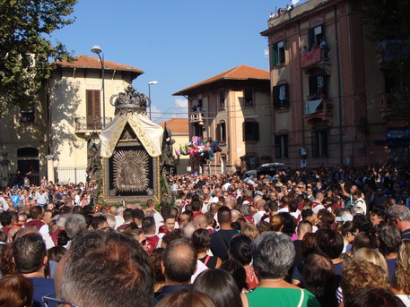 REGGIO CALABRIA, 50mila fedeli a consegna effige Madonna