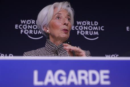 Davos: Fmi mette Italia fra maggiori rischi globali. Salvini: 'Sono loro a essere una minaccia'