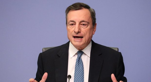 Bce, Draghi: "C'è l'economia italiana fra i freni del Pil dell'Eurozona"
