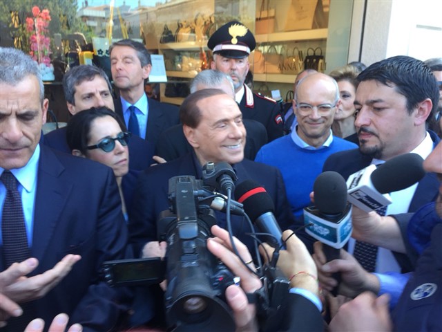 TERMOLI, Berlusconi: 'Nessuno può dirmi cosa fare'