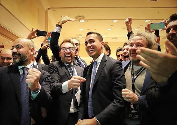Elezioni 4 marzo 2018: M5s primo partito, Centrodestra avanti con Salvini sopra Fi, crollo Pd