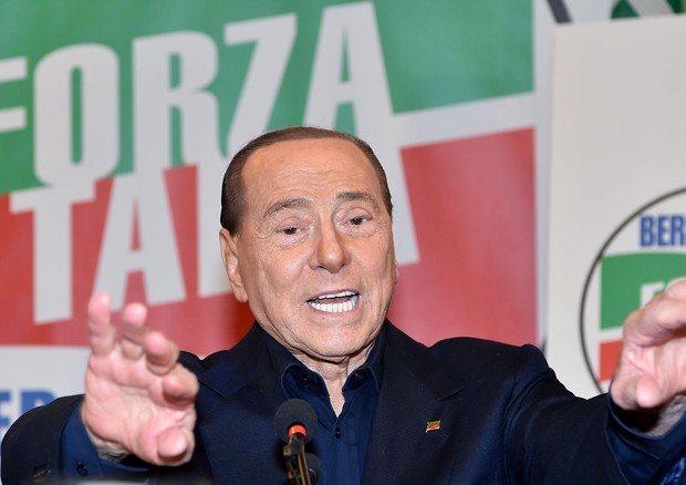Europee: 5 impresentabili tra cui Berlusconi e Tatarella