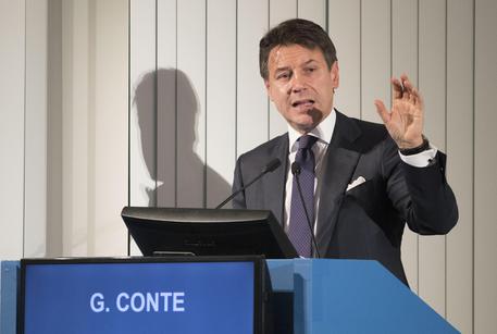 Allarme Pil, Conte: '2019 sarà bellissimo, ripresa incredibile'