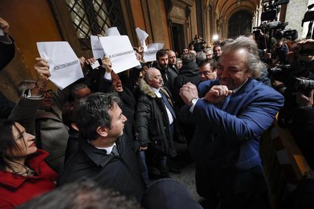 Diciotti: la Giunta dice No al processo a Salvini. M5s, chi non è d'accordo lasci