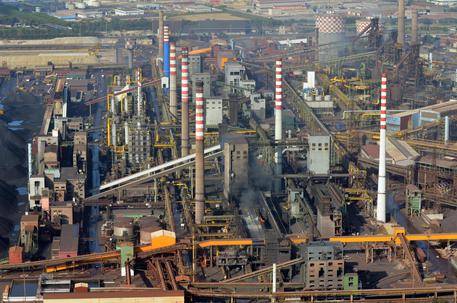 Ilva, il governo contro ArcelorMittal: 'Saremo inflessibili'