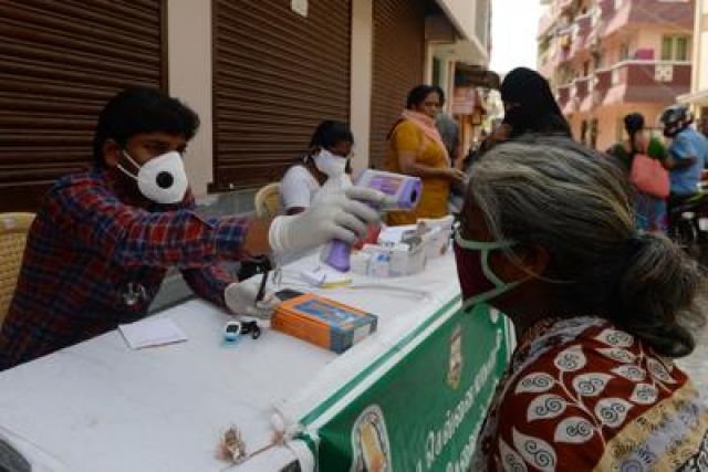 Coronavirus, in India quasi 12mila morti: più di duemila in un giorno