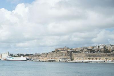 Covid, troppi contagi a Malta: stop a discoteche e bar