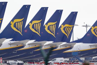 Aut aut Enac a Ryanair: "Violate norme anti covid, se criticità continuano stop ai voli"