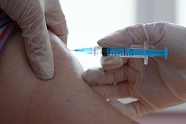 Covid, Oms: "Effetto devastante su vaccinazioni"