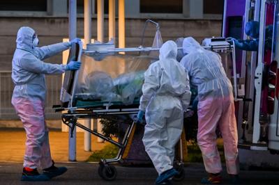 Coronavirus, quasi 5500 morti in Italia