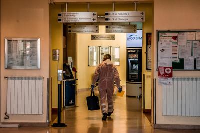 Coronavirus, in Lombardia 104 morti in 24 ore