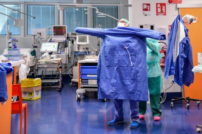 Coronavirus, medici Bergamo: "Epidemia è fuori controllo"