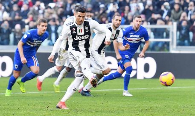Serie A: Juventus incetta di record, Napoli tiene il passo
