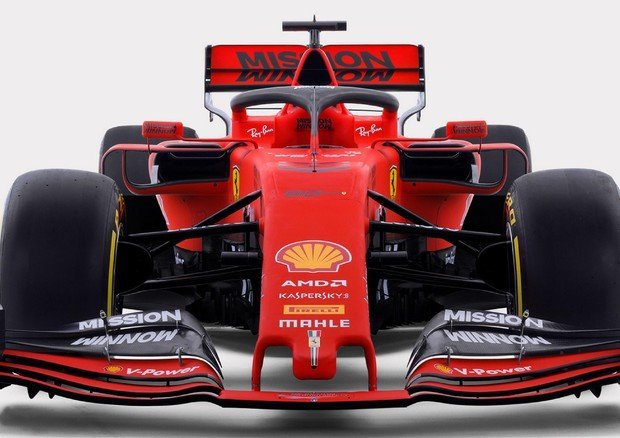 Formula 1, nuova Ferrari SF90: la nuova vettura della stagione